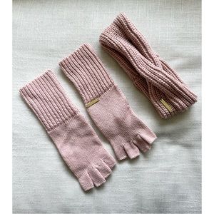 | new | Michael Kors Cable Knit Headband & Gloves